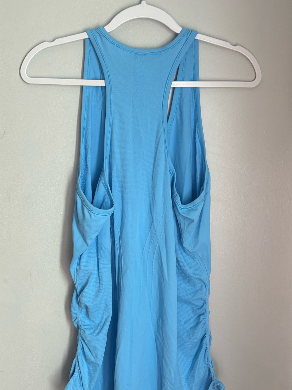 Athleta Fastest Track Racerback Tank Top Blue Size 1X Athleisure Ruched - Picture 5 of 6
